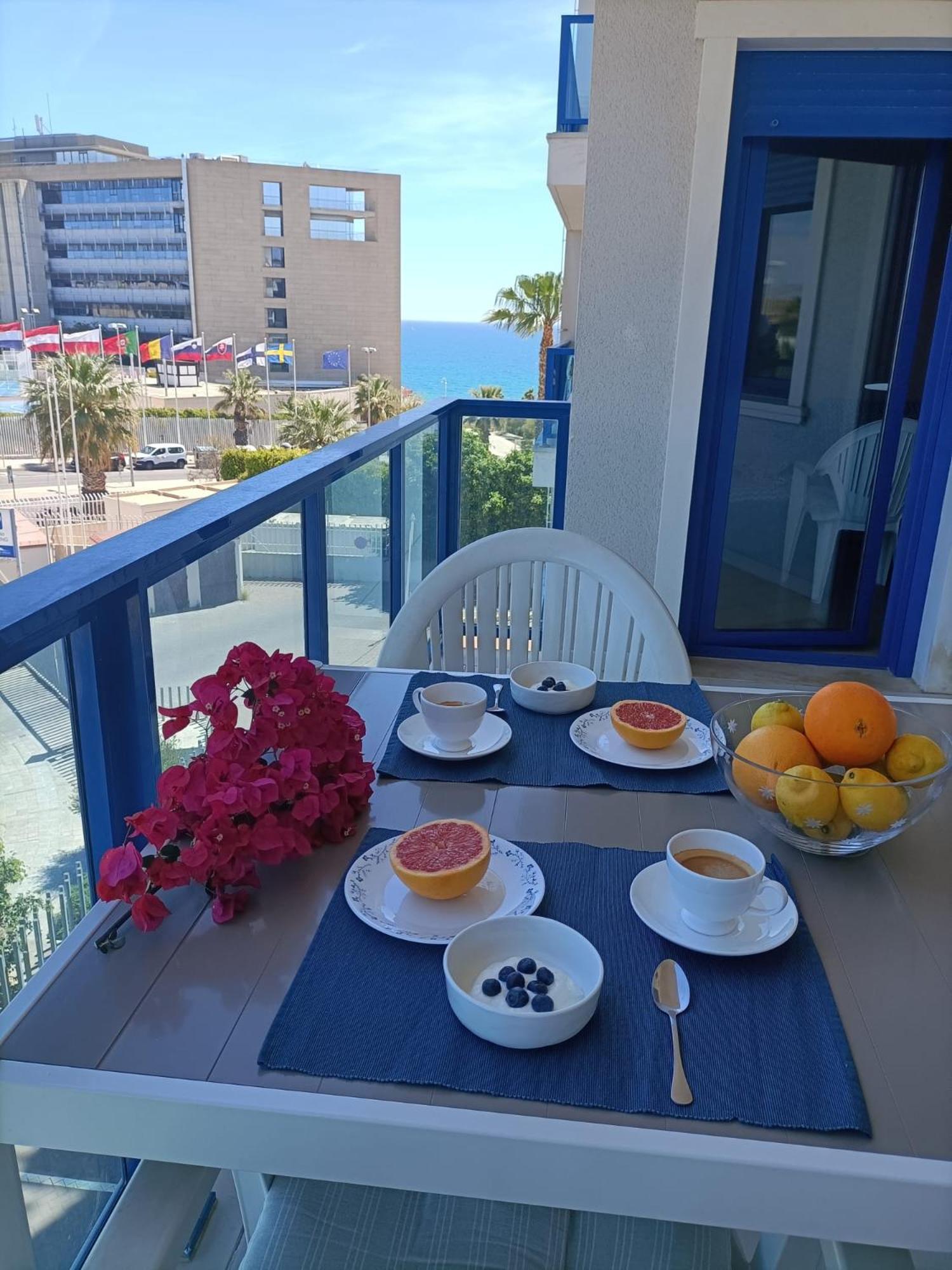 Alicante Mar Extérieur photo